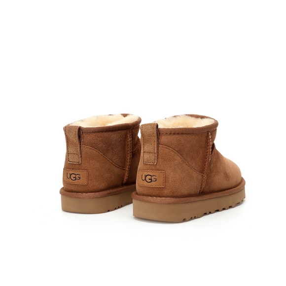 UGG Classic Ultra Mini Boots - Picture 9 of 9